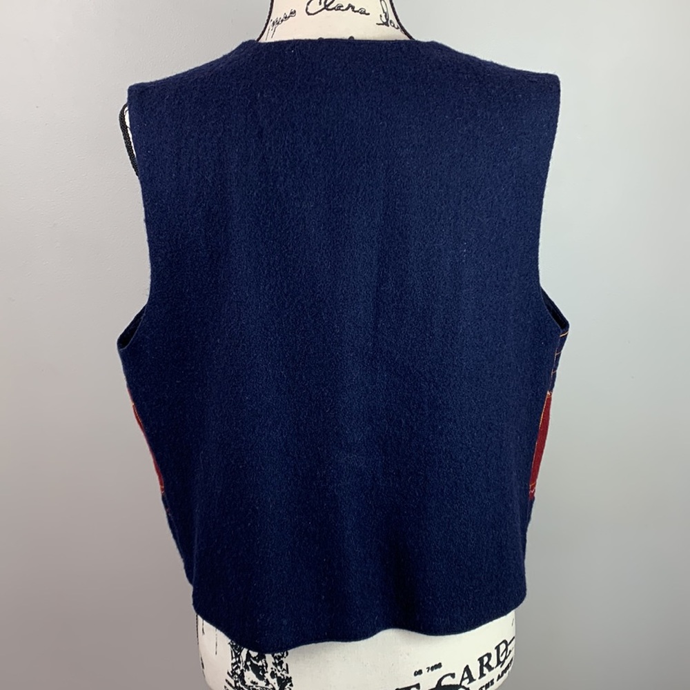 Van Heusen Vintage 90s Embroidered Wool Paisley And Floral Button Front Vest - Picture 5 of 7